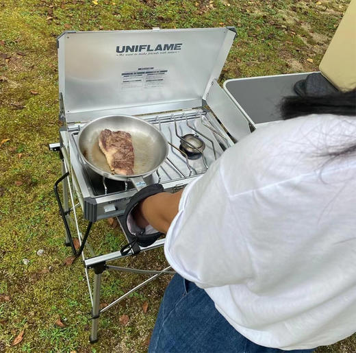 UNIFLAME户外露营野炊家庭高火力便携折叠双口炉US-1900 KWLY 商品图2