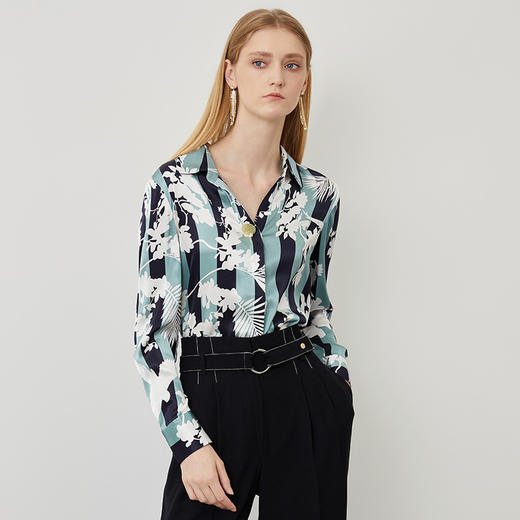 EITIE爱特爱秋季新款V领洋气舒适气质衬衣衬衫6713404 商品图2