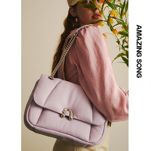 AmazingSong乙颂 花卷链条包新款小众腋下羊皮黑色容量大斜挎包女 商品图6