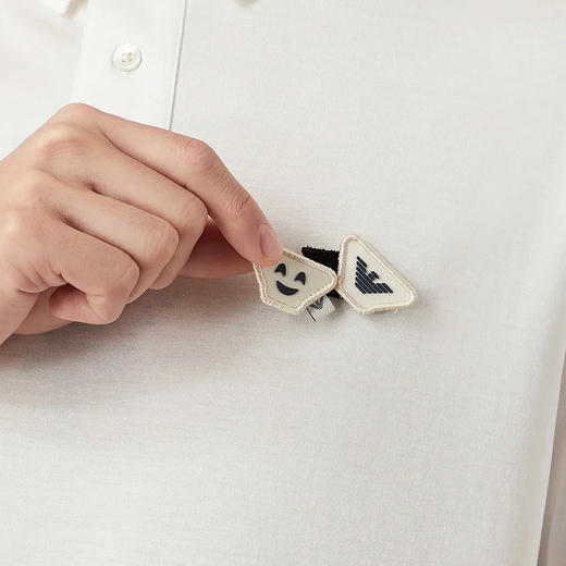 EMPORIO ARMANI 阿玛尼 男士Emoji趣味表情贴片POLO衫 白色 3L1FAL 1JUVZ 0101 商品图2