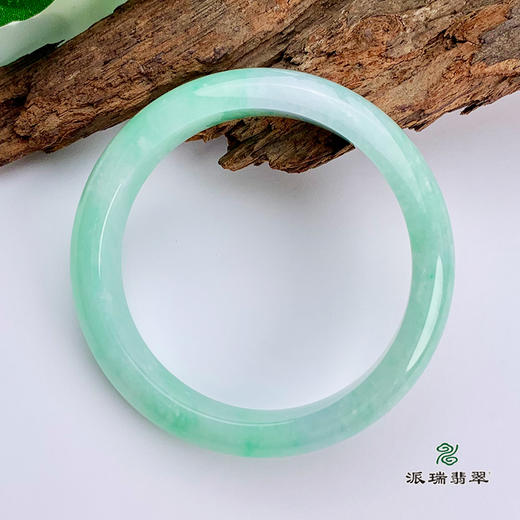 派瑞翡翠 翡翠手镯 糯种 绿色 商品图2