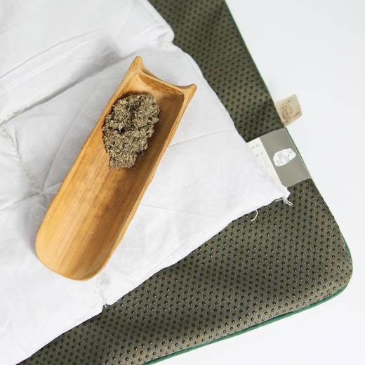 艾绒坐垫，舒适透气 商品图3