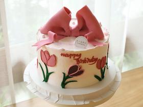 粉色手绘郁金香