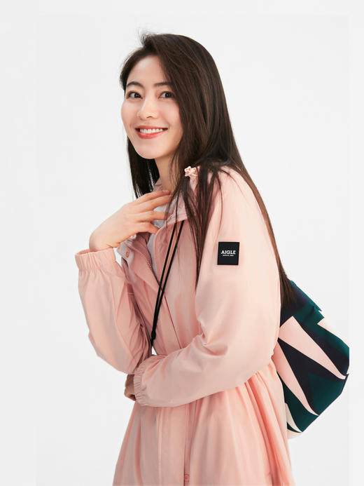 【4F】AIGLE艾高春夏新品女UPF40+防晒皮肤衣防泼水易打包户外夹克外套 商品图3