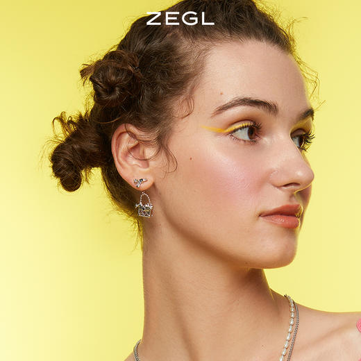 ZEGL设计师mini包包系列蝴蝶结耳钉女2022年新款耳环925银针耳饰 商品图4
