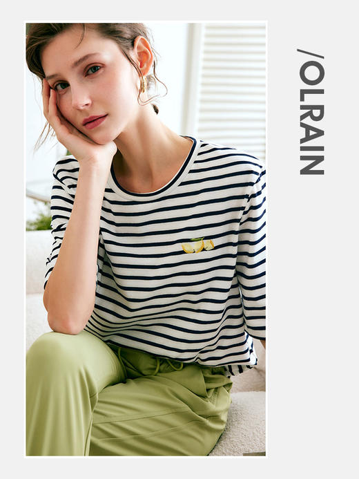 欧芮儿黑白条纹t恤女夏季2022新款宽松时尚休闲减龄印花针织上衣 商品图3