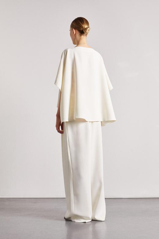 Mark Kenly Domino Tan  米白色belora一字领前短后长上衣 商品图1