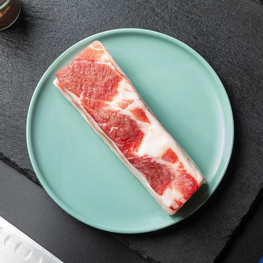 冷鲜 悦跑山猪黑猪五花肉块 300g/盒（红烧/烤肉） 商品图4