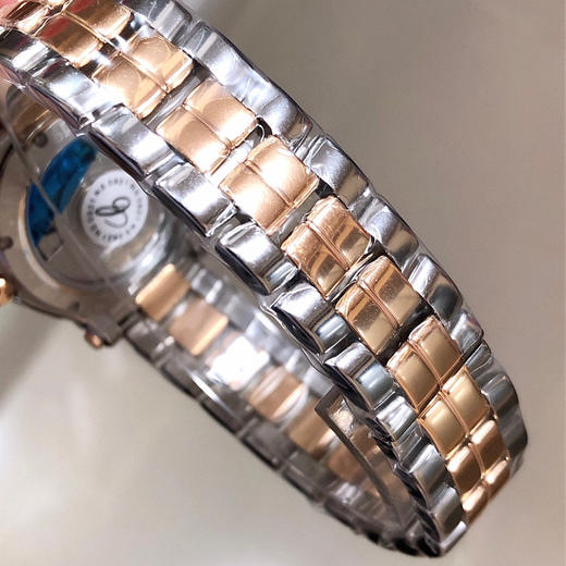 萧邦NR快乐钻系列 5钻新款30mm 女士腕表 商品图7