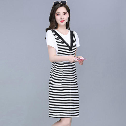 YWE BDX1142气质减龄中长款时尚条纹假两件裙 商品图2