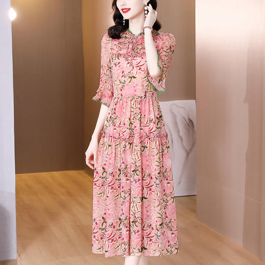 AHMnrg5562  2022夏季新款桑蚕丝时尚气质奢华蕾丝阔太太法式碎花显瘦连衣裙 商品图2