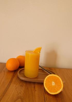 饮品/鲜榨橙汁