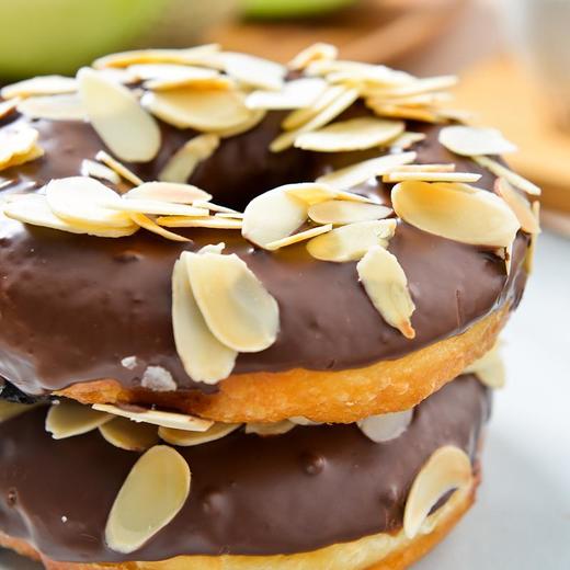 麦美鱼杏仁巧克力甜甜圈/个约80g 商品图3