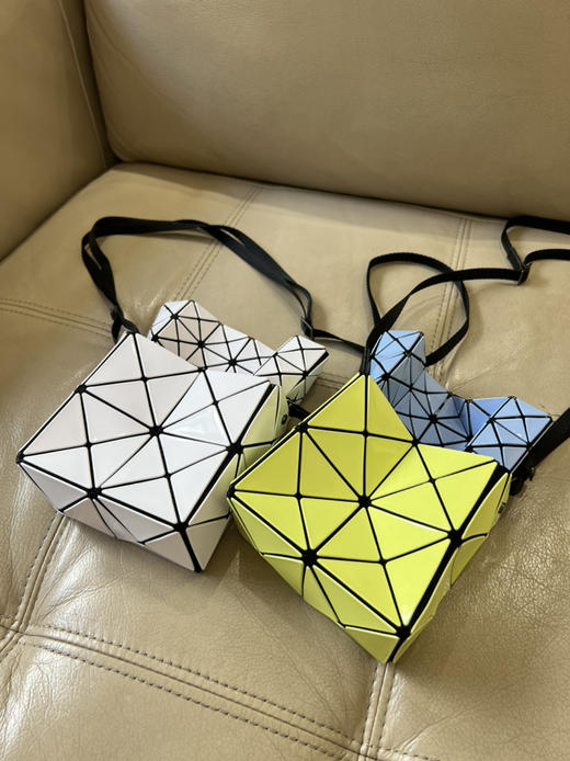 620-9 三宅新款 盒子包 双拼设计 大号手提包 小号斜挎包 商品图6