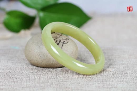 和田黄玉贵妃手镯 商品图2