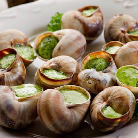 12个勃艮第式焗蜗牛配独家牛油蒜蓉香料 12x Escargots de Bourgogne