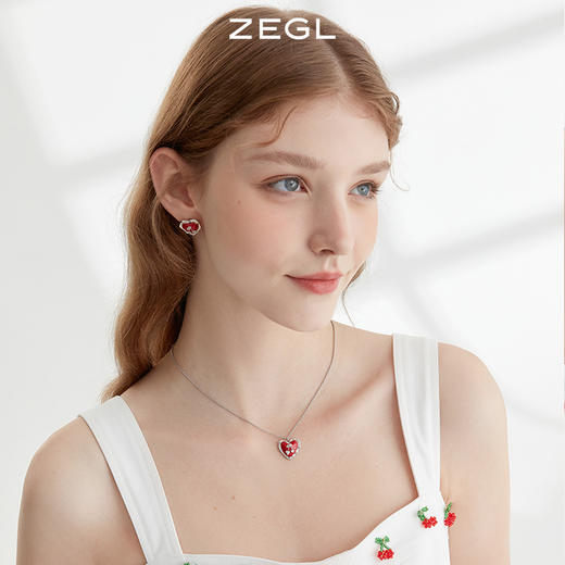ZEGL设计师樱桃系列红色爱心项链女轻奢小众高级设计感锁骨链配饰 商品图3