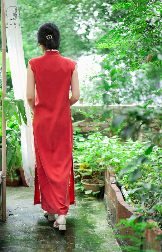 铜氨丝【石榴裙】荷叶边无袖旗袍 商品图2