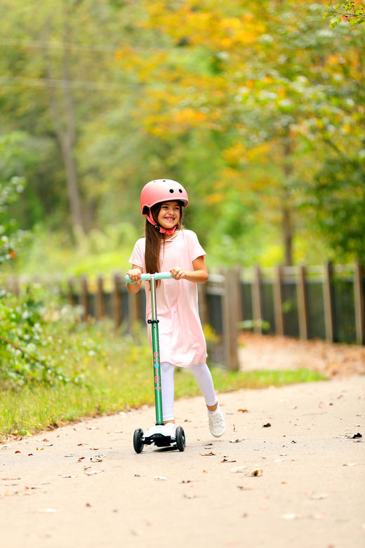 【下架不用】M-cro Deluxe Maxi T把儿童滑板车LED3轮踏板车闪光车轮 适用2.5岁~12岁-【玩具】 商品图6