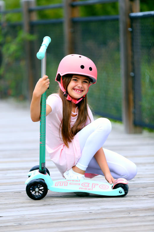 【下架不用】M-cro Deluxe Maxi T把儿童滑板车LED3轮踏板车闪光车轮 适用2.5岁~12岁-【玩具】 商品图1