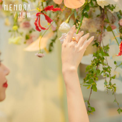 MEMORA诗普琳爱翼系列玫瑰18K金海水珍珠钻石戒指ZR200601（其它指圈联系客服） 商品图1