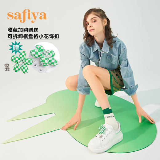 Safiya索菲娅奇趣乐园小花扣饰小白鞋2022秋新款休闲鞋SF23112034【原创IP款】 商品图4