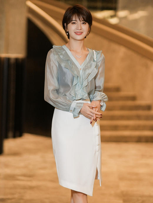 青色荷叶边衬衫女2022夏季新款设计感小众衬衣气质V领上衣 商品图2