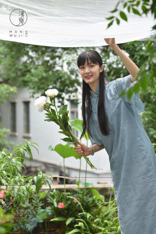 雾霾蓝荷叶袖丝棉旗袍 商品图5