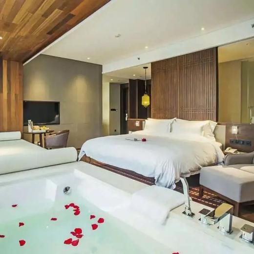 ￥1599起/双人3晚--武夷山幔悦精选度假酒店度假套餐，一览溪光山色，睡进武夷星河里 商品图2