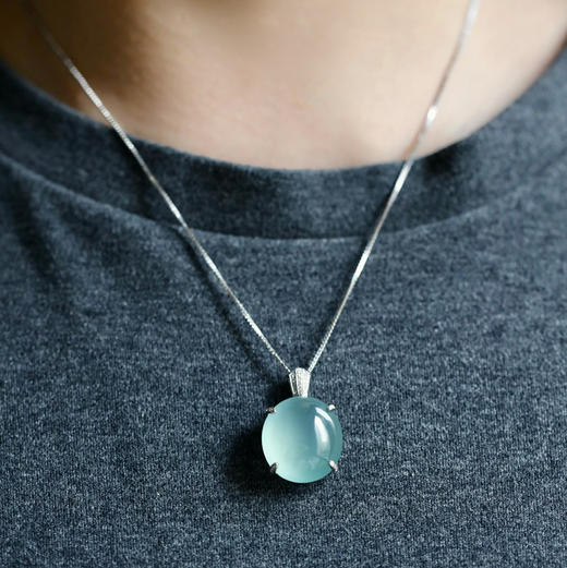 高冰种淡蓝水翡翠鸽子蛋吊坠戒指两用 商品图12