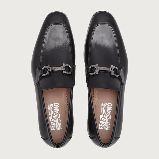 FERRAGAMO 菲拉格慕 男士皮质带 GANCINI 装饰的乐福鞋 黑色 735236 商品图2