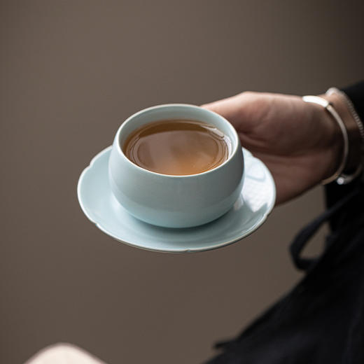 汝窑天青釉圆口茶盏 商品图3