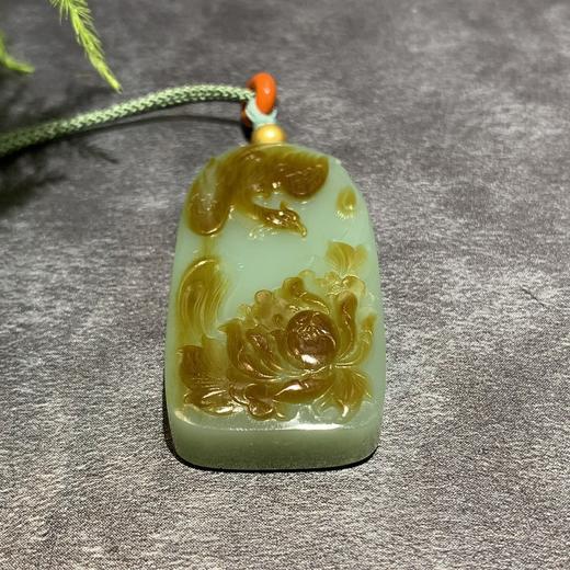 【御珠宫坊】碧玉凤穿牡丹挂件 商品图2
