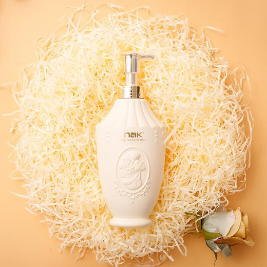 NAK  香氛清爽沐浴淋浴露 奢享香水滋润沐浴乳（甜蜜诱惑）600g 商品图1