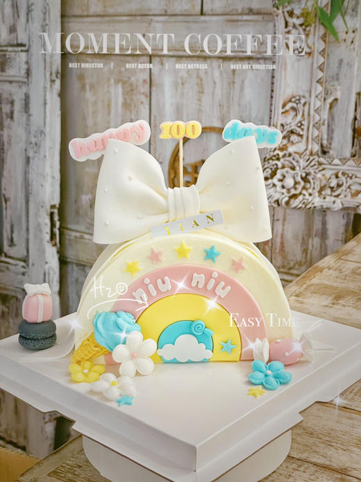 半翻糖主题彩虹蛋糕，全部可食用手工装饰，请提前48小时预定，可供3-5人分享 商品图3