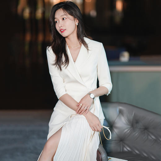 法式西装连衣裙女春夏职业装气质女神范通勤收腰显瘦百褶裙 商品图3