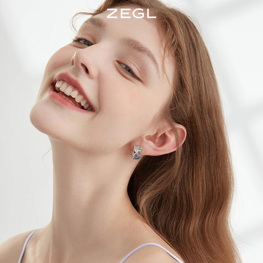 ZEGL设计师糖果系列爱心耳环女小众设计感高级耳钉925银针耳饰品 商品图3