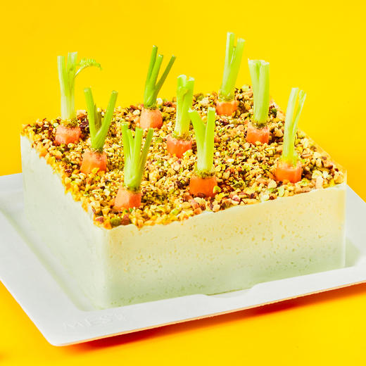 拔萝卜 坚果奶油慕斯蛋糕 商品图0