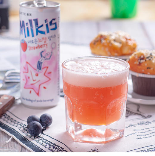 乐天 妙之吻草莓味碳酸饮料250ml  商品图1