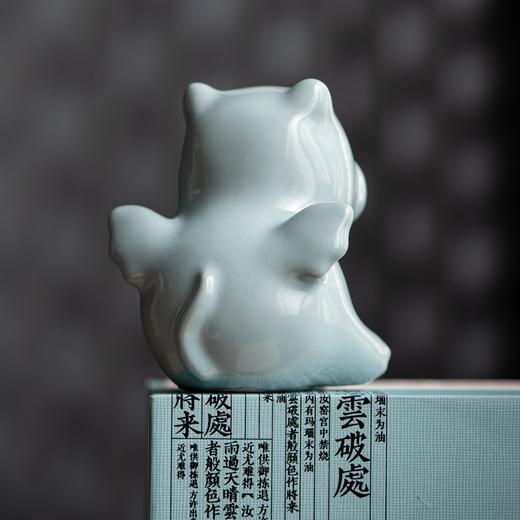 汝山明 生肖虎香插摆件汝窑茶宠 壬寅虎年，养一只汝瓷萌虎，来一套葫芦壶茶器，愿你汝虎添翼，虎禄双全 生肖虎香插摆件汝窑茶宠 商品图3