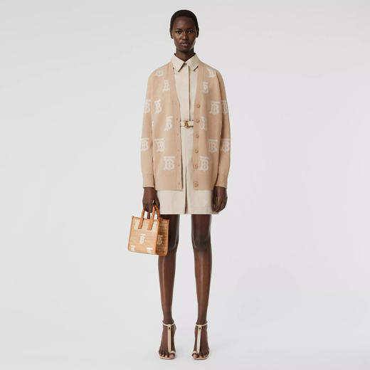 BURBERRY 巴宝莉 女士 Monogram TB专属标识羊毛真丝混纺大廓形针织开衫 卡其色 8052407 A1381 商品图3