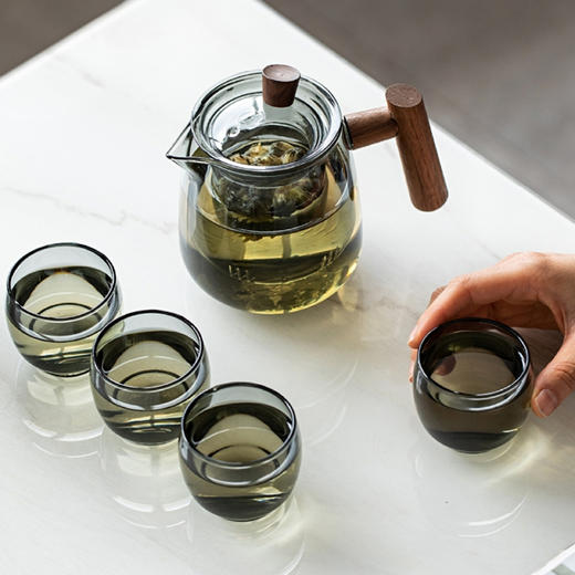 胡桃木玻璃水壶5件套礼盒 480ml大容量 可拆分设计 玻璃茶壶1个+小茶杯4个 商品图4
