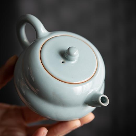 汝山明 生肖虎香插摆件汝窑茶宠 壬寅虎年，养一只汝瓷萌虎，来一套葫芦壶茶器，愿你汝虎添翼，虎禄双全 生肖虎香插摆件汝窑茶宠 商品图8