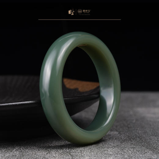 新疆国玉盟世玉和田玉手镯 圈口58.10【带证书·顺丰物流】 商品图3