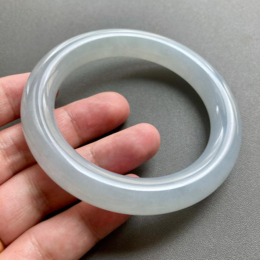 糯冰种厚庄翡翠圆条手镯59 商品图6