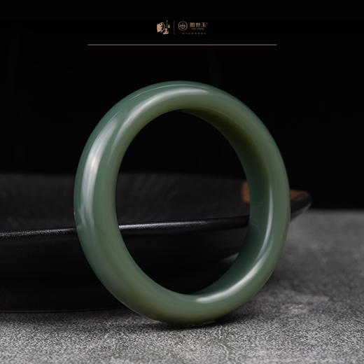 新疆国玉盟世玉和田玉手镯 圈口58.10【带证书·顺丰物流】 商品图1