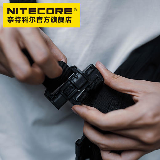 【灵活背负 拒水抗污】奈特科尔幽浮·机能胸包1.6L 商品图2