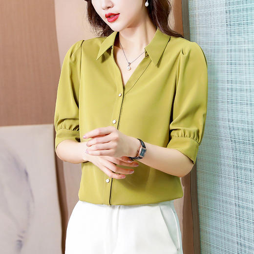 KQL A141B620衬衫短袖洋气缎面上衣宽松气质大码衬衣 商品图2