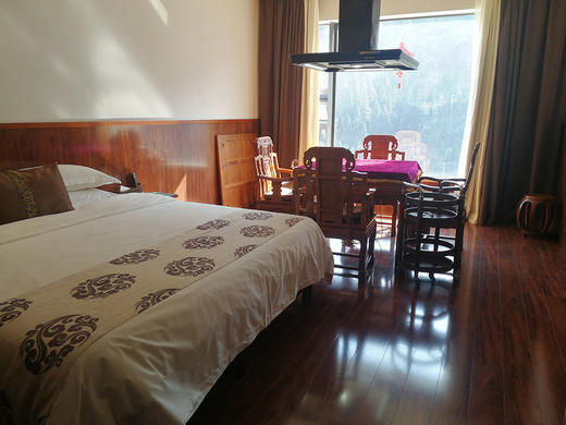 玲珑王国际大酒店【豪华麻将单间】 /【豪华棋牌室】 商品图1