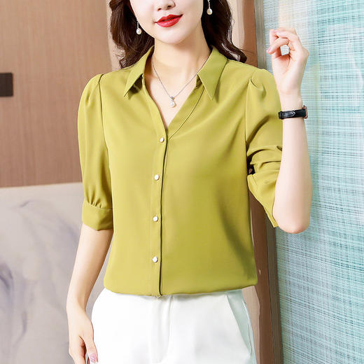 KQL A141B620衬衫短袖洋气缎面上衣宽松气质大码衬衣 商品图1